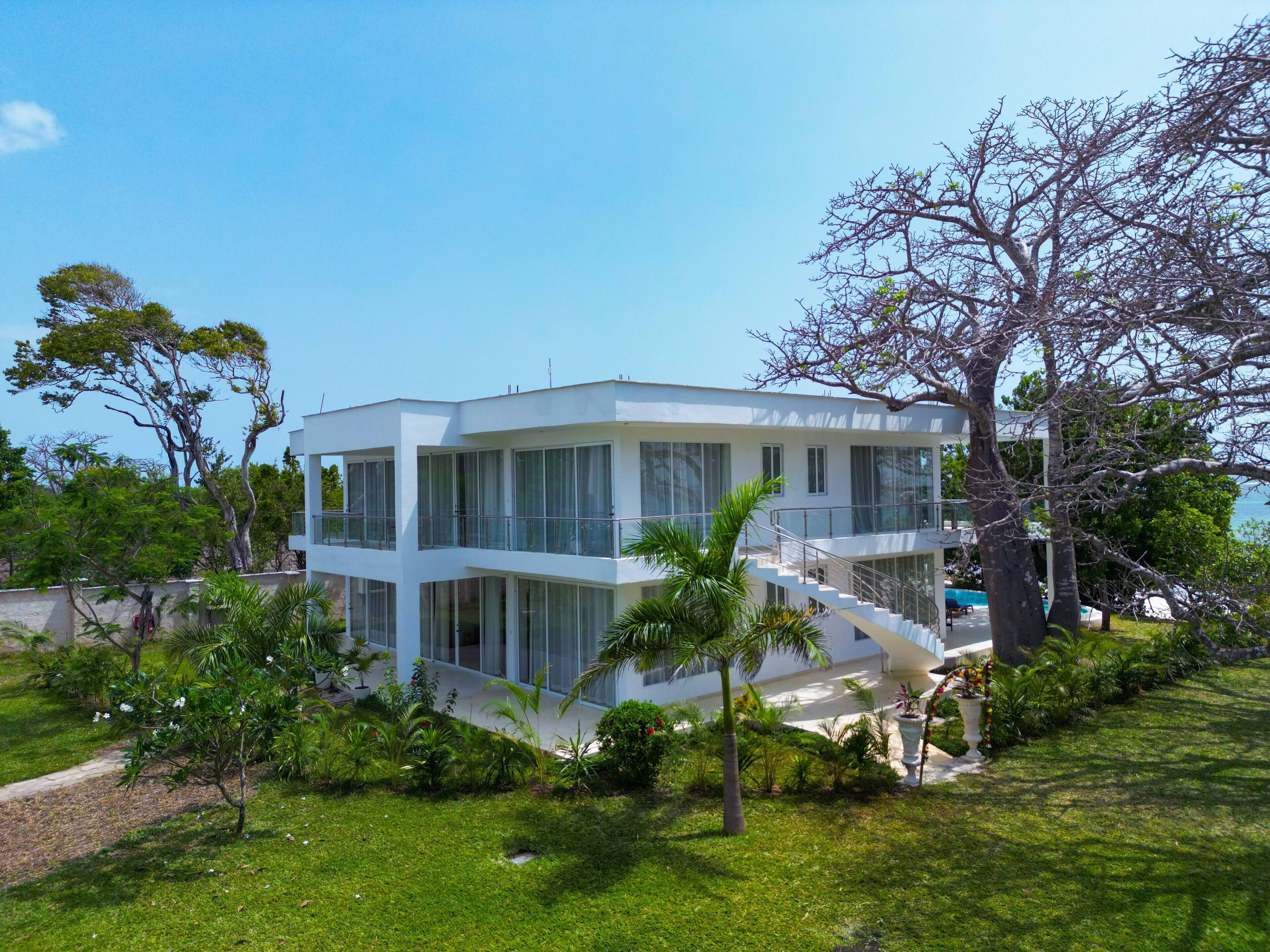 Lyxduplex - utsikt mot stranden | Exteriör