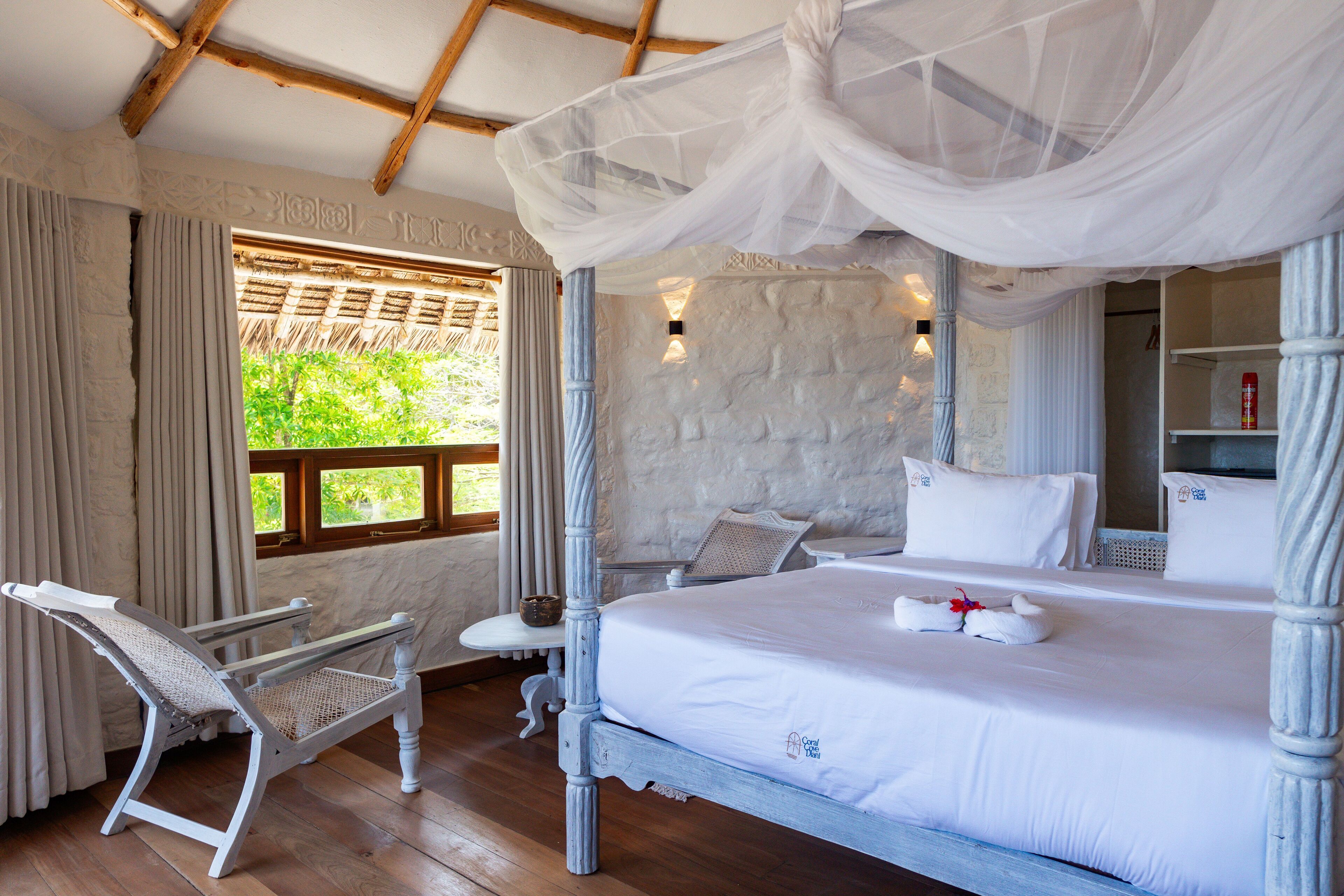 Romantic Tree House, Beach View | In-room safe, free WiFi