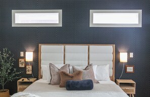 Strykjärn/strykbräda, wi-fi och sängkläder