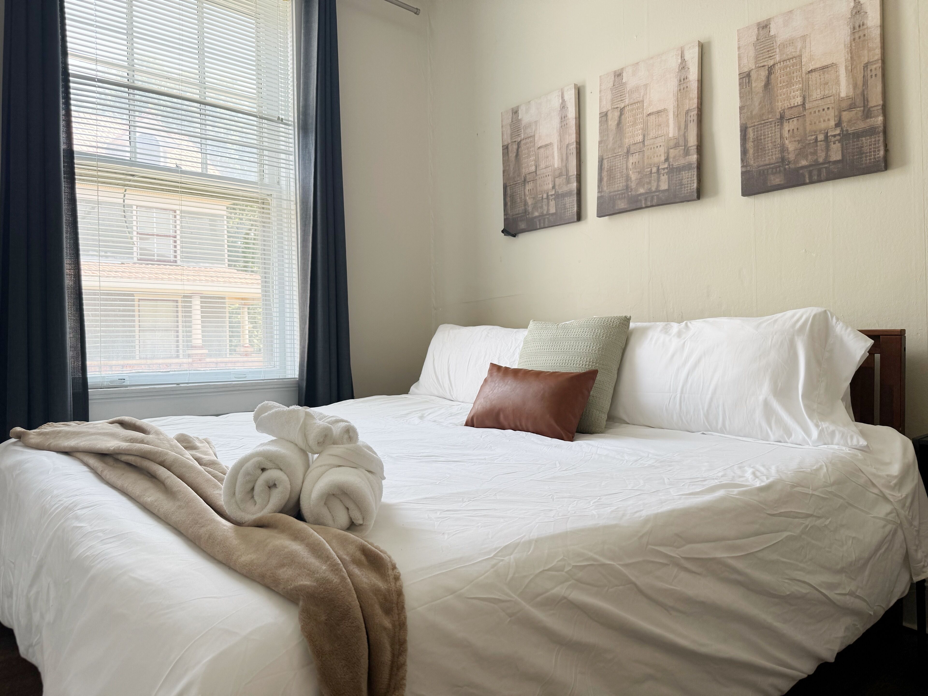 1 bedroom, iron/ironing board, free WiFi, bed sheets