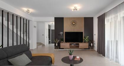 Pet friendly home in Pakovo Selo