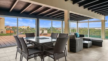 Apartamento (3 Bedrooms) | Comodidades da propriedade