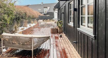 Lovely home in Hadsund with sauna
