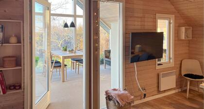 Gorgeous home in Glesborg with WiFi