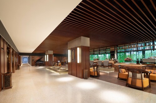 Ramada Encore By Wyndham Shantou Longhu