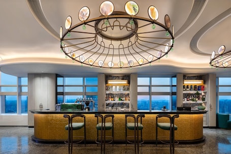 Lobby lounge. Tryp By Wyndham Chongqing Downtown
