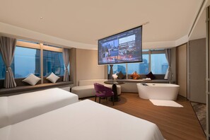 Deluxe Room, 2 Twin Beds | Premium bedding, free minibar, blackout drapes, free cribs/infant beds - Tryp By Wyndham Chongqing Downtown (Chongqing)