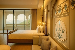 Room, 1 King Bed - Wyndham Garden Udaipur Bhuwana (Udaipur)