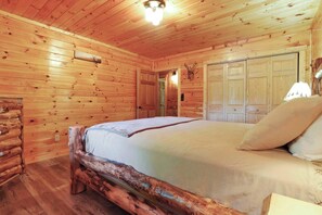 5 habitaciones, tabla de planchar con plancha, wifi y ropa de cama 