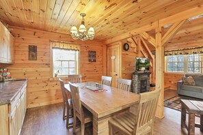 Dining - Cozy Secluded Lodge with a View | Hot Tub•Games (Logan)