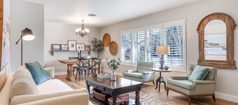 Tranquil 2-bedroom Downtown Westchester House with AC in Bakersfield