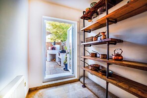 Interior - Modern 2BDR Terrace with Garden in Tottenham (Greater London)