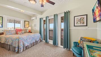 Silitysrauta/-lauta, vauvan matkasänky, Wi-Fi, vuodevaatteet