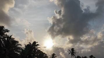 Basic-Ferienhütte, Meerblick | Strand | Am Strand, weißer Sandstrand, kostenloser Shuttle zum Strand