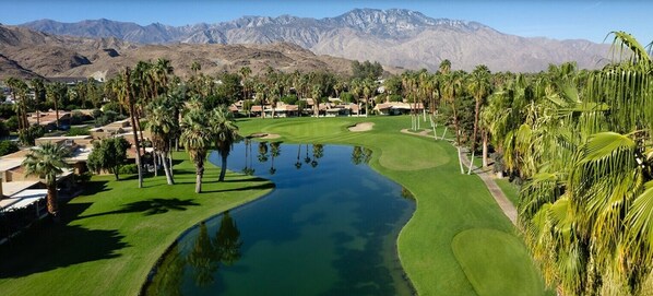 Golf - Cozy 1-bedroom villa in scenic Cathedral City (Cathedral City)