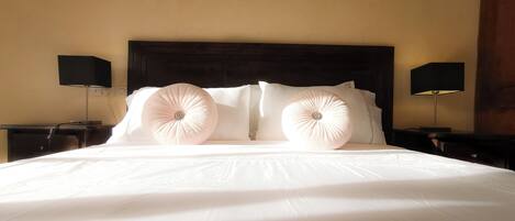 2 多间卧室、上网接入、床单