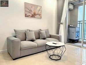 Deluxe Apartment, 2 Bedrooms, Non Smoking, City View | Desk, blackout drapes, iron/ironing board, cribs/infant beds - Sunrise City Premium Urban Residence (Thanh Pho Ho Chi Minh)