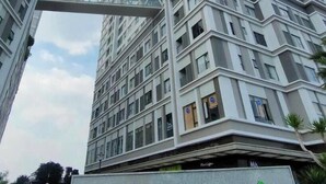 Front of property - Sunrise City Premium Urban Residence (Ho Chi Minh City)