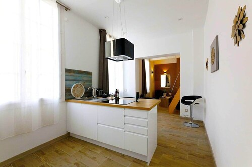 Appartement 1 chambre, 2 lits, vue Cathédrale