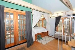 Bügeleisen/Bügelbrett, WLAN, Bettwäsche