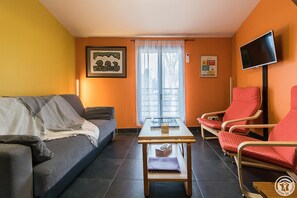 Living area - Oyasumi - MURET - Gîte (MURET)