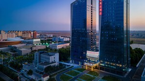 Unclassified image, 4 of 13, button - Ramada By Wyndham Khorgos Free Trade Zone (Huocheng County)