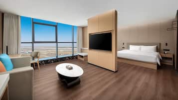 Deluxe Suite, 1 King Bed, Non Smoking