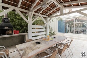 Outdoor dining - House Venitia T4 - AUSSONNE (AUSSONNE)