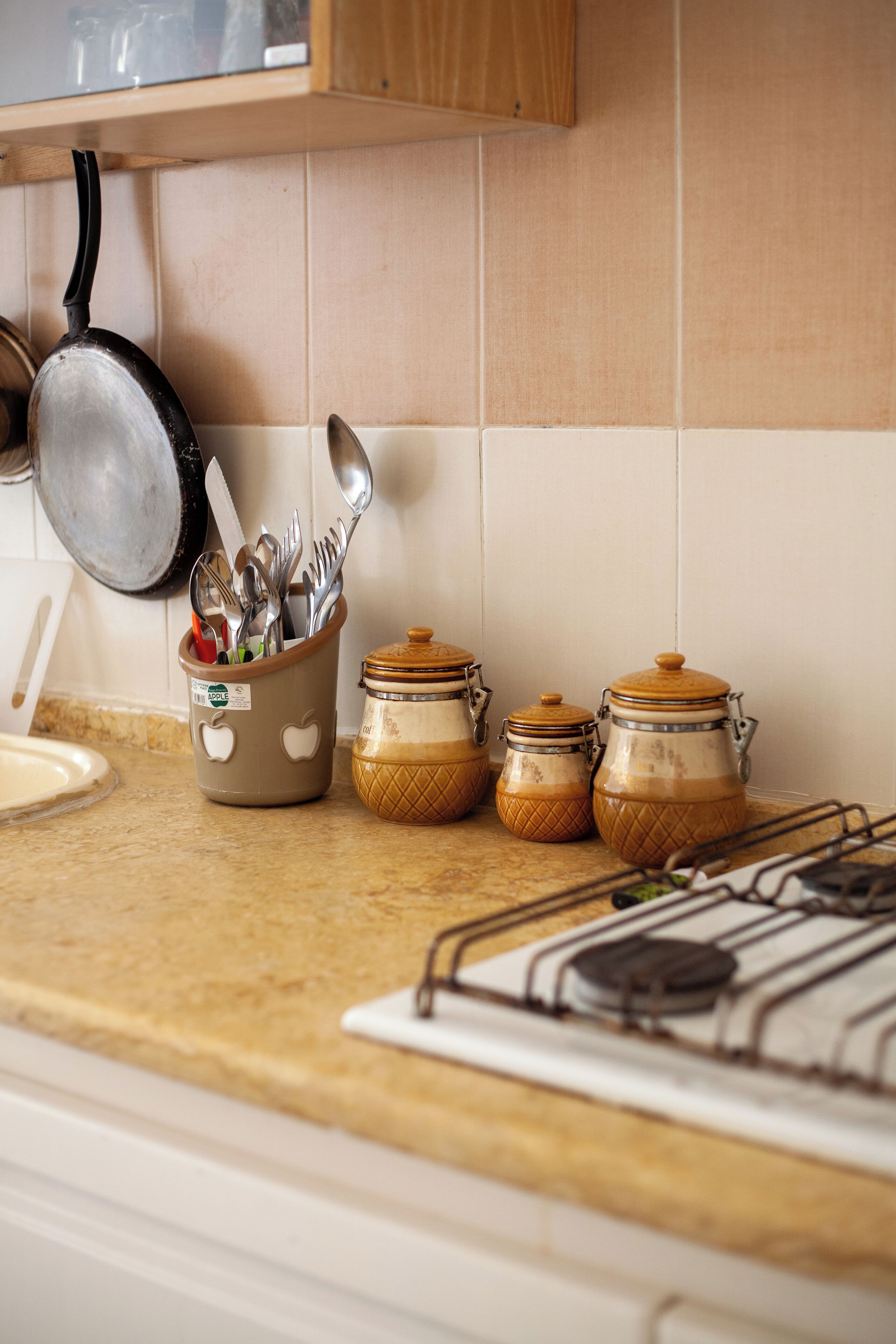 Apartment, Balcony, City View | Private kitchen | Fridge, stovetop, cookware/dishes/utensils