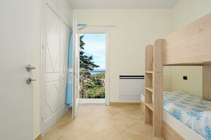 5 Schlafzimmer, Bügeleisen/Bügelbrett, WLAN, Bettwäsche