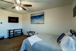 3 bedrooms, iron/ironing board, free WiFi, bed sheets - Lackland AFB in 5 with Hot Tub & Pool
(San Antonio)