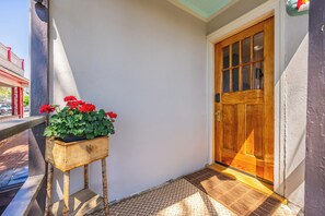 Exterior detail - Luxe Historic West End • Walk to Downtown • Near Wake Forest • 2BDRM (Winston-Salem)