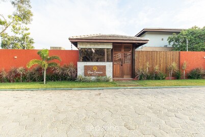 Houses in Gated Community With Pool and BBQ Area - PCR
