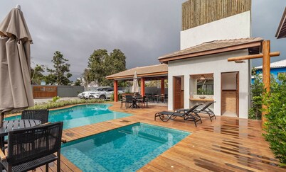 Houses in Gated Community With Pool and BBQ Area - PCR