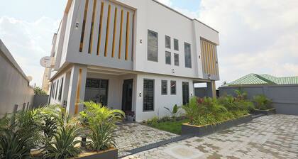 Casa Maria facility, Spacious Home Sleeps 4–8, Perfect for Families & Groups