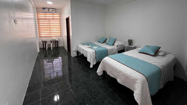 Basic Double or Twin Room, City View - La Isla Del Descanso (Puerto Villamil)