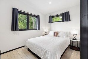 1 soverom, strykejern/-brett, reiseseng for barn og wi-fi (inkludert)