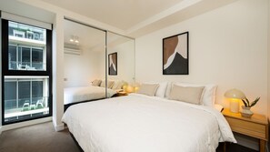 3 chambres, fer et planche à repasser, lit parapluie, Wi-Fi gratuit