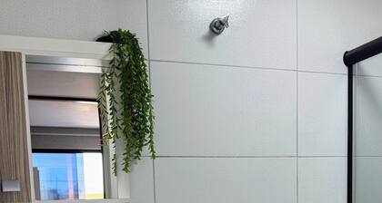 Full Studio Apartment in Curitiba for Singles or Couples near the Botanical Garden/CWB