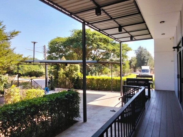 Basic House, Pets allowed, Valley View | Terrace/patio - Austgrece homestay pakchong (Pak Chong)