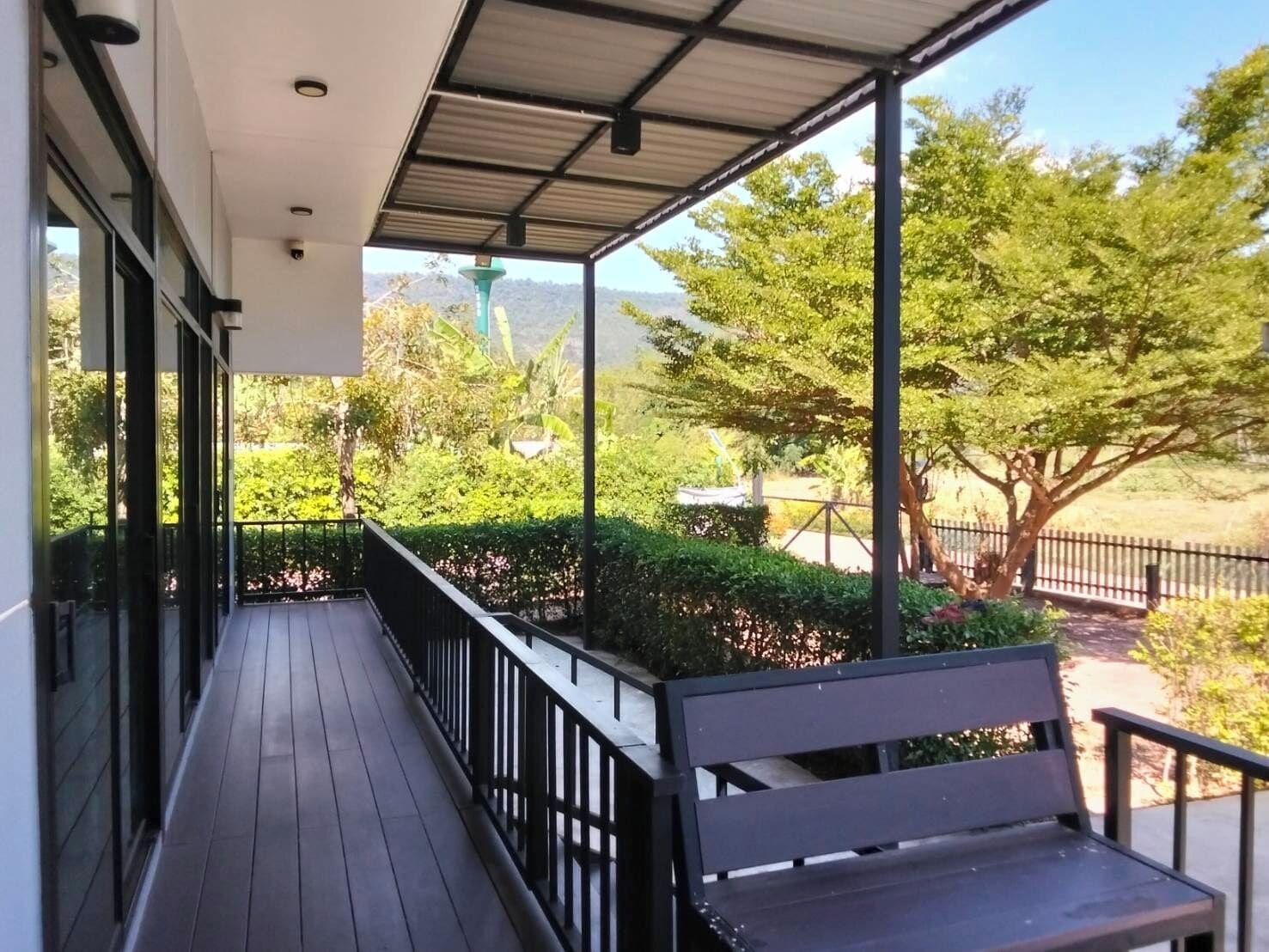 Basic House, Pets Allowed, Valley View | Terrace/patio