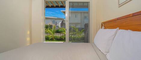 Tabla de planchar con plancha y wifi