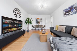 TV - Kensington Apartments - Perfect for Long Stays 20% Off (London)