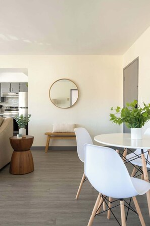 Dining - Unbeatable Location | Chic 1BR Apt | Walk to Beach (San Diego)