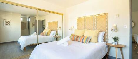 1 soverom, strykejern/-brett, reiseseng for barn og wi-fi