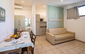 TV - Beautiful apartment in Rosolina with WiFi (Rosolina)