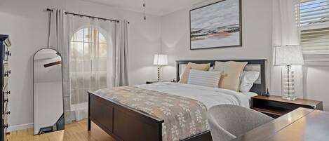 Iron/ironing board, internet, bed sheets