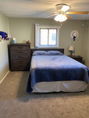 3 Schlafzimmer, Bügeleisen/Bügelbrett, kostenloses WLAN, Bettwäsche