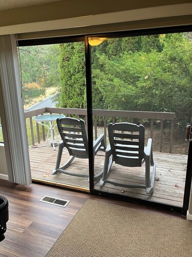 2BR Ski condo near Mission Ridge
