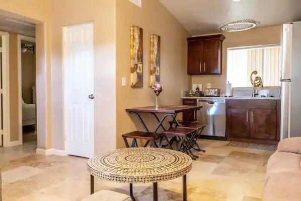 Interior - Delightful Desert Escape: 2BR Tucson Oasis (Tucson)